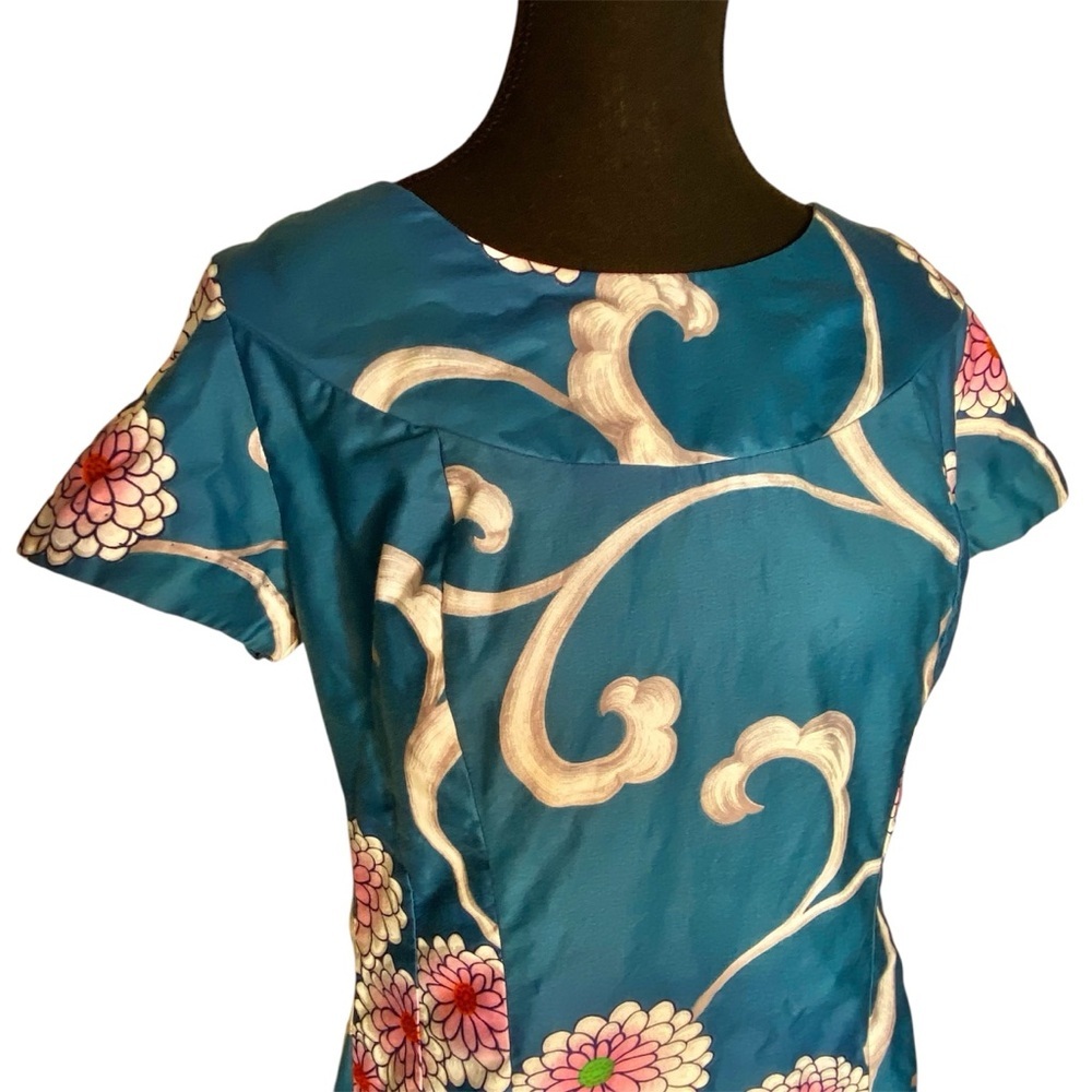UI-MAIKAI Vintage Floral Dress Cap Sleeves Knee Length Mod 70’s 60’s Size Medium